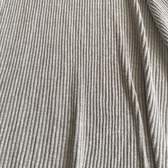 Express Women’s Grey Long Sleeve Cardigan Size XL - Picture 5 of 13